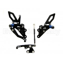 Pedane Arretrate Racing per YAMAHA YZF R7 700 2022-2024 no cambio elettronico