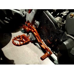 Poggiapiedi Maggiorati per KTM EXC 450 Motocross Poggiapiedi Maggiorati per KTM EXC 450 Motocross